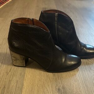 Frye Black Leather Ankle Boots with Silver Accents